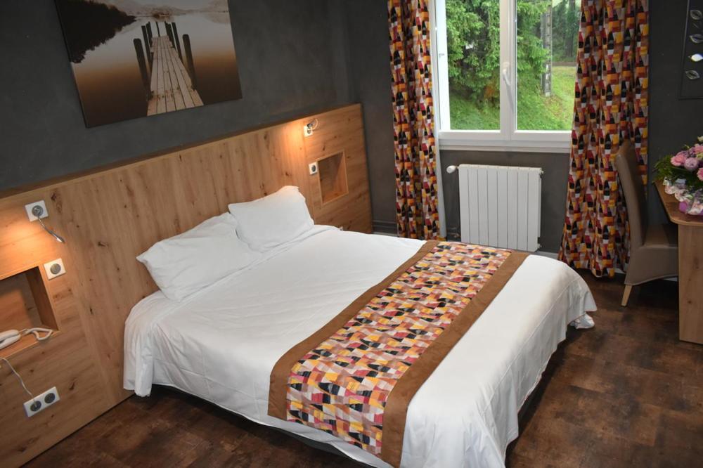 Logis Hotel Beau Site Loubaresse  Kültér fotó