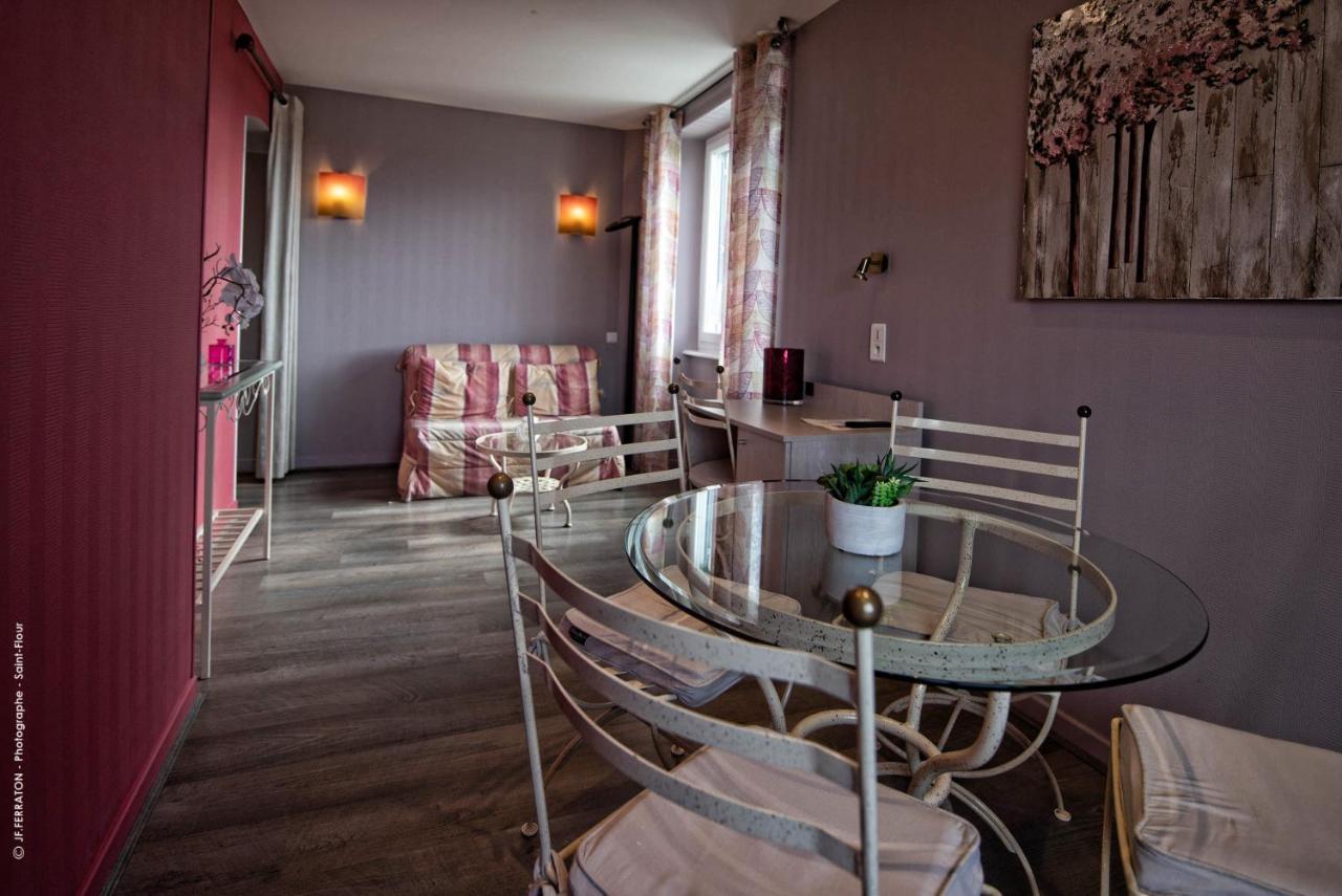 Logis Hotel Beau Site Loubaresse  Kültér fotó